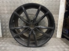 VOLKSWAGON GOLF R wheel