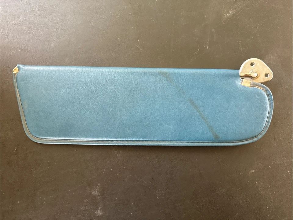 Dodge Dart Valinat 1972 1973 1974 viseras de sol azul OEM carrocería A 72 73 74  Foto 2 de 4