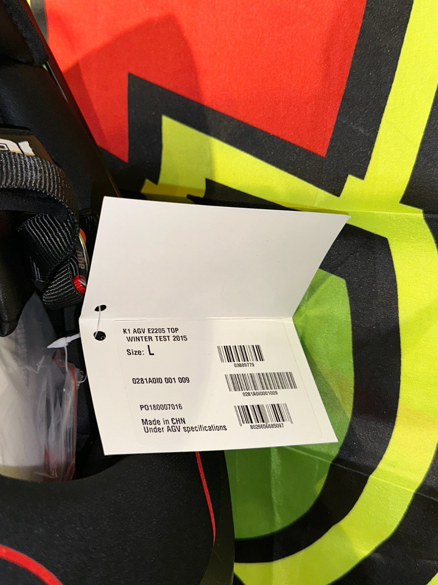 Valentino Rossi #46 signed 2015 AGV K-1 