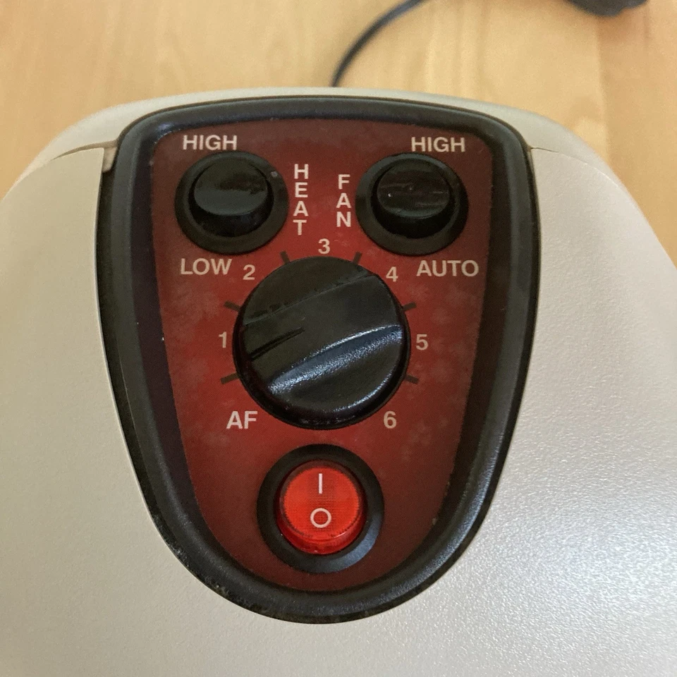 Vornado VH2 calentador de espacio para toda la habitación - ropa de cama Foto 3 de 4