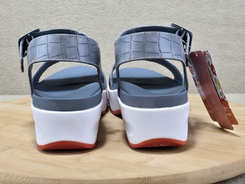 Muk Luks Roller Skate Sandals Women's Size 9 Dusty Blue 1200213-401 Chunky - Picture 6 of 11