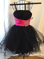 Chicas Formal Black Size Xs Tulle Short Prom Dress Ball Gown With Hot Pink Sash Chicas Formal Black Size Xs Tulle Short Prom Dress Ball Gown With Hot Pink Sash