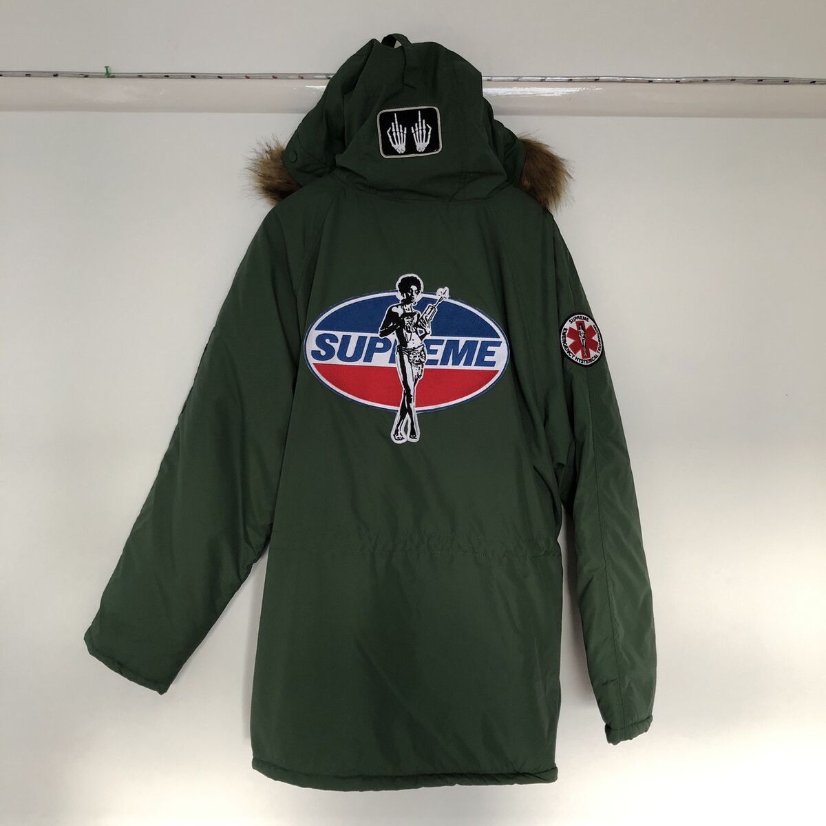 SUPREME Hysteric Glamour N-3B/FW17 Parka. Size Large. Green. Brand New.