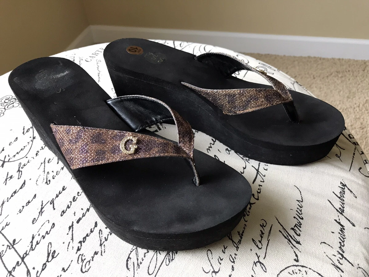 Guess wedge top thong sandals