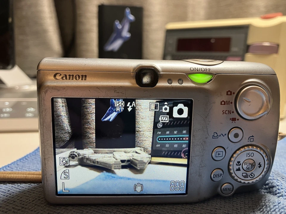 佳能 PowerShot SD890 IS 1000 万像素 银色 数码相机 带实际样品照片! — 第 2/4 张图片