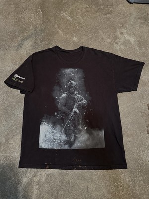 Call Of Duty Modern Warefare 2 (MW2) 2009 Promo T-Shirt XL Cut Tag