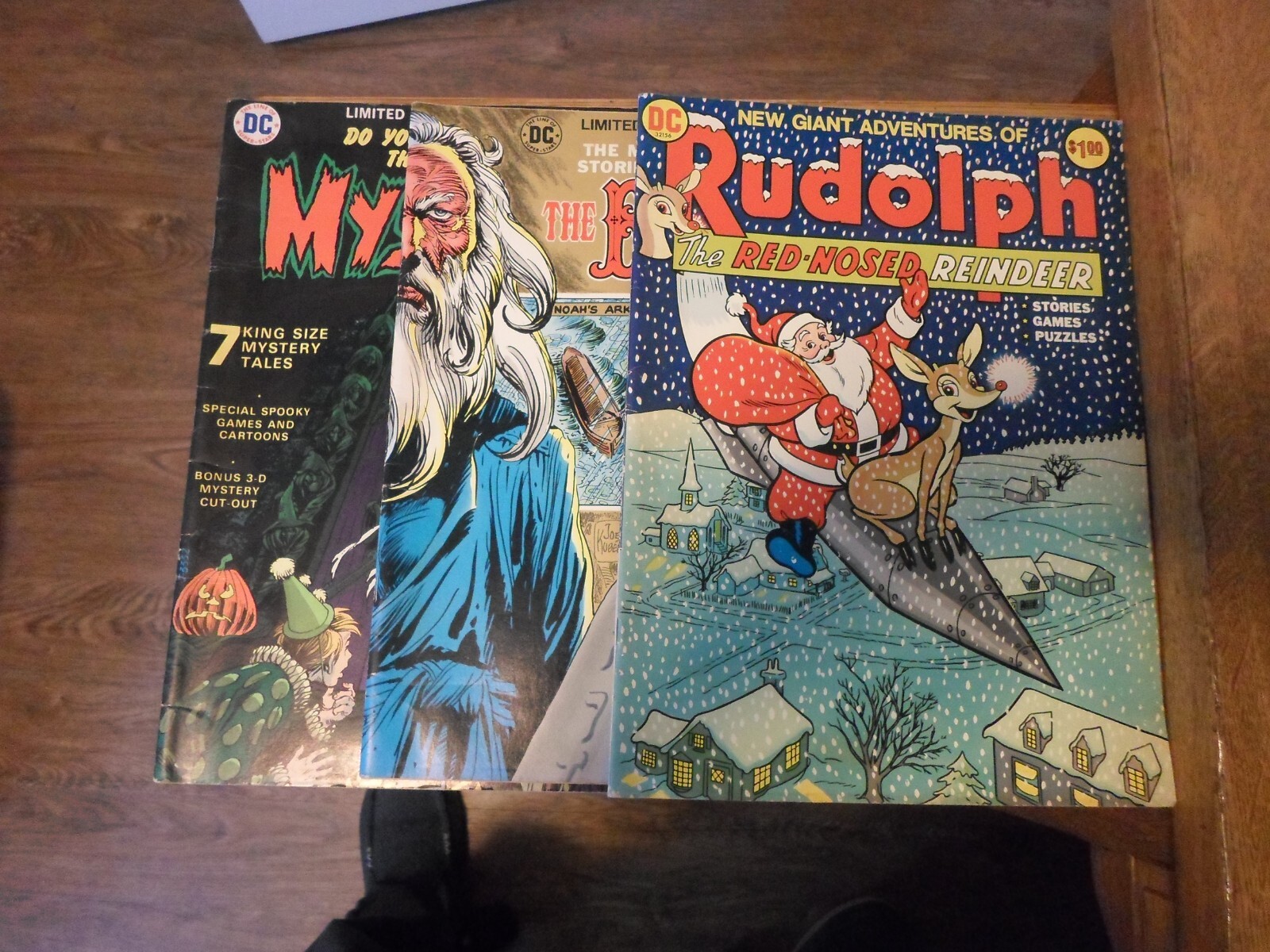 3 Vintage giant D C comics NO,S c-29,c-36, and c-23