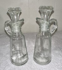Pair Of ANCHOR HOCKING Clear Glass Cruet w Tight Stopper Excellent Condition