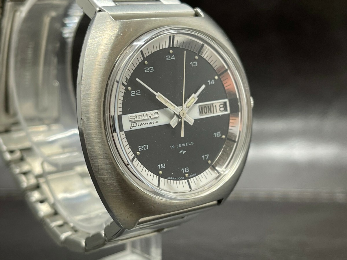 SEIKO CORONA '70真鍮目覚時計　純白に金　正確稼働　金の5輪 美美 SEIKO CORONA '70真鍮目覚時計純白に金正確稼働金の5輪 美美