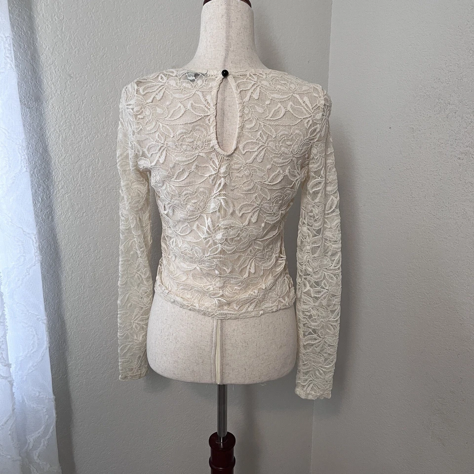 Top de encaje vintage Y2K para mujer grande femenino marfil coqueta Bridgerton hecho en EE. UU. Foto 4 de 4