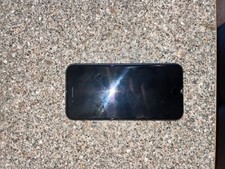 Apple iPhone SE 2020 - 128 GB - Black Straight Talk 