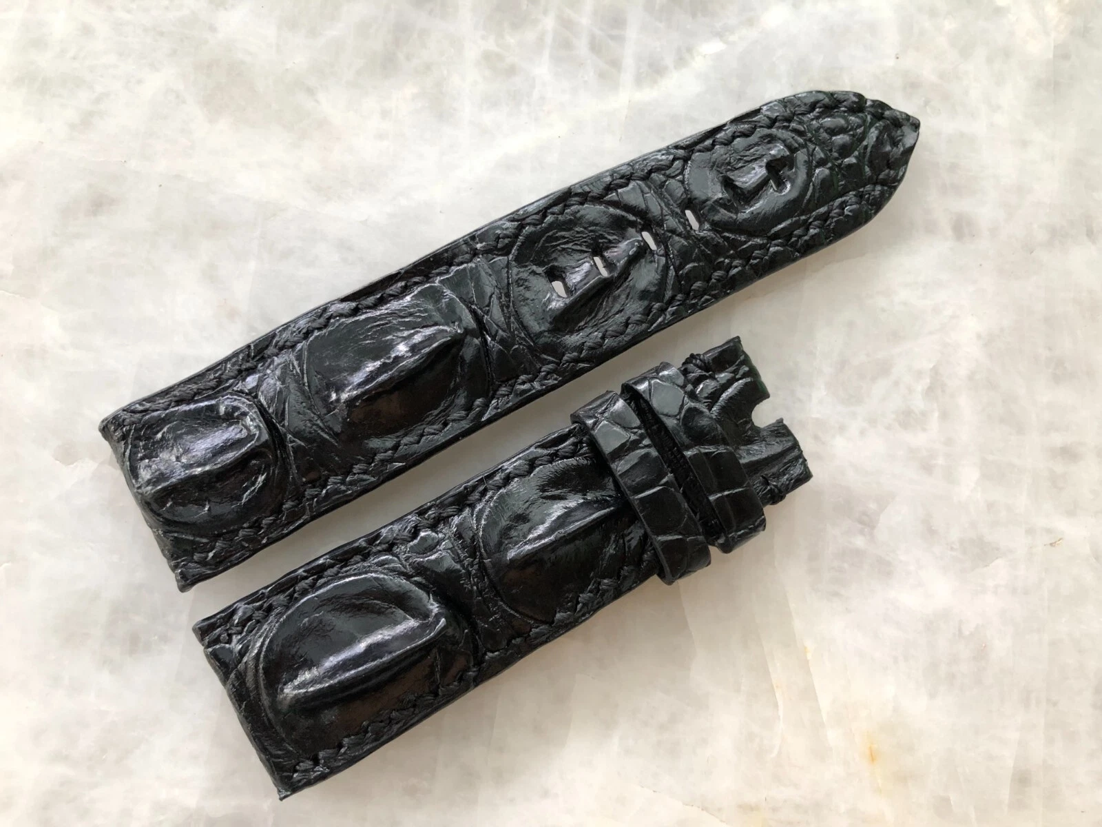 24mm/22mm Black Alligator Crocodile Embossed Leather Watch Strap Band