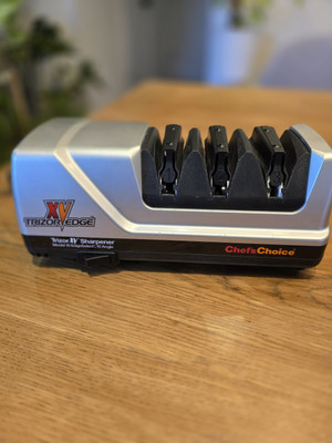 Chefs Choice Trizor Edge Electric Stage Knife Sharpener Model 15