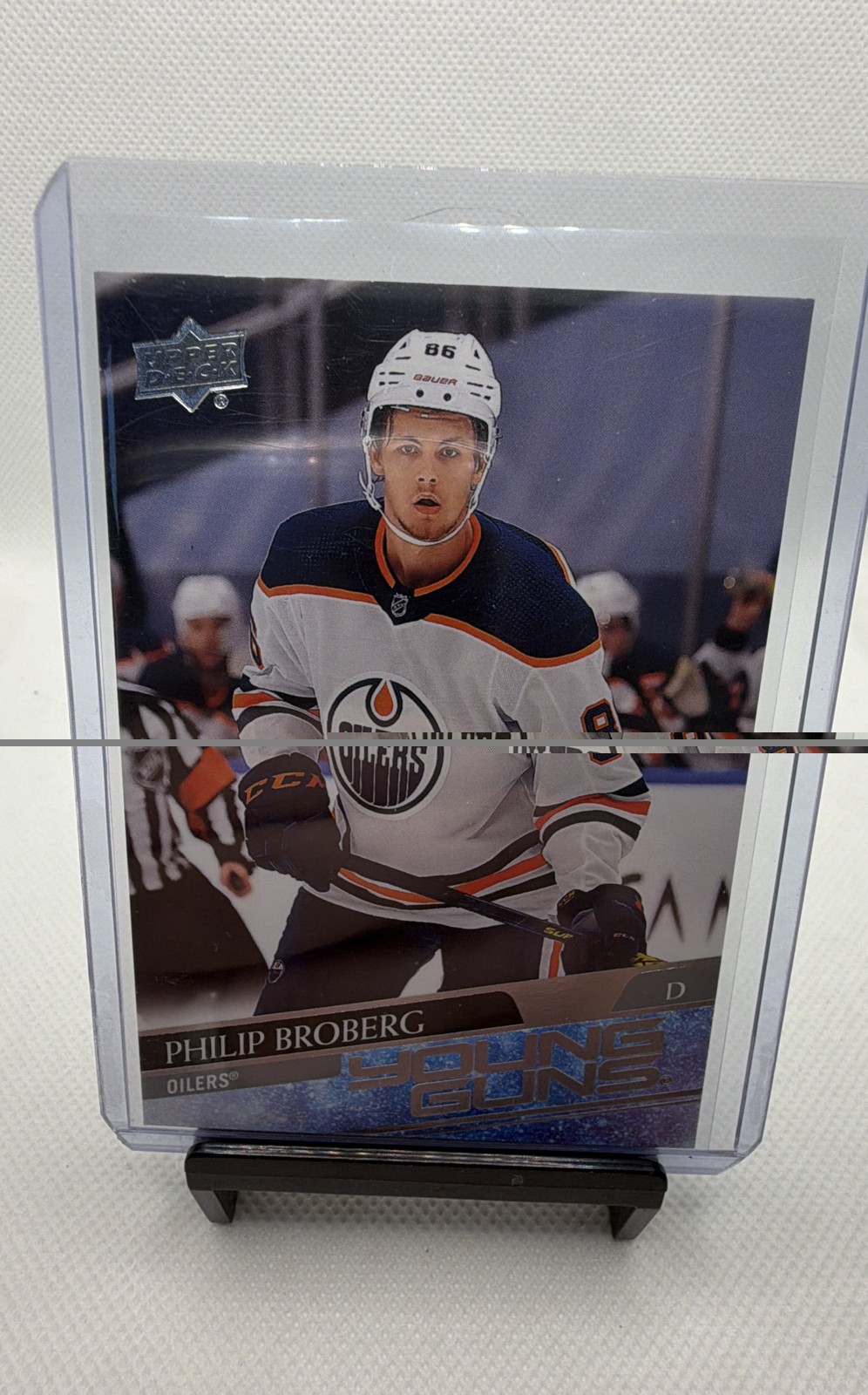 2020-21 Upper Deck - Young Guns Philip Broberg #204 (RC)