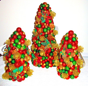 3 SALZBURG CREATIONS ~ ONE 12" & TWO 7.5" BEADED XMAS TREES~NWT Red/Gold/Green
