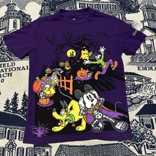 EUC Kids 2024 Disney Parks Halloween Scared Mickey and Friends T-Shirt Size M