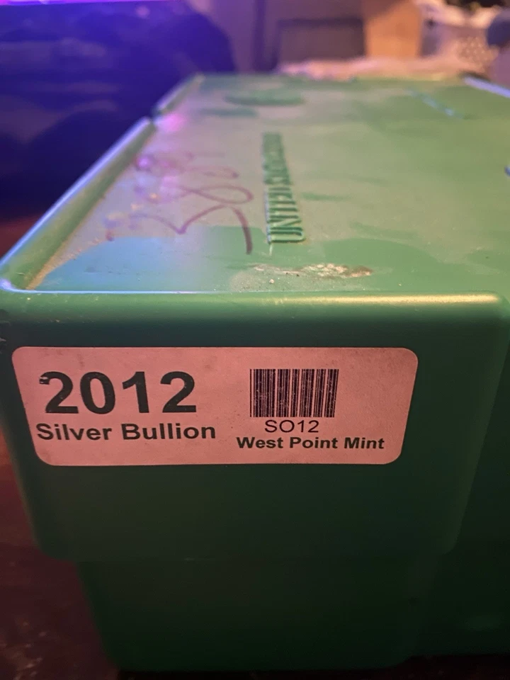 American Silver Eagle 1 oz Silver Dollar Coins 2012 Uncirculated Roll Of 20 - Image 3 of 4