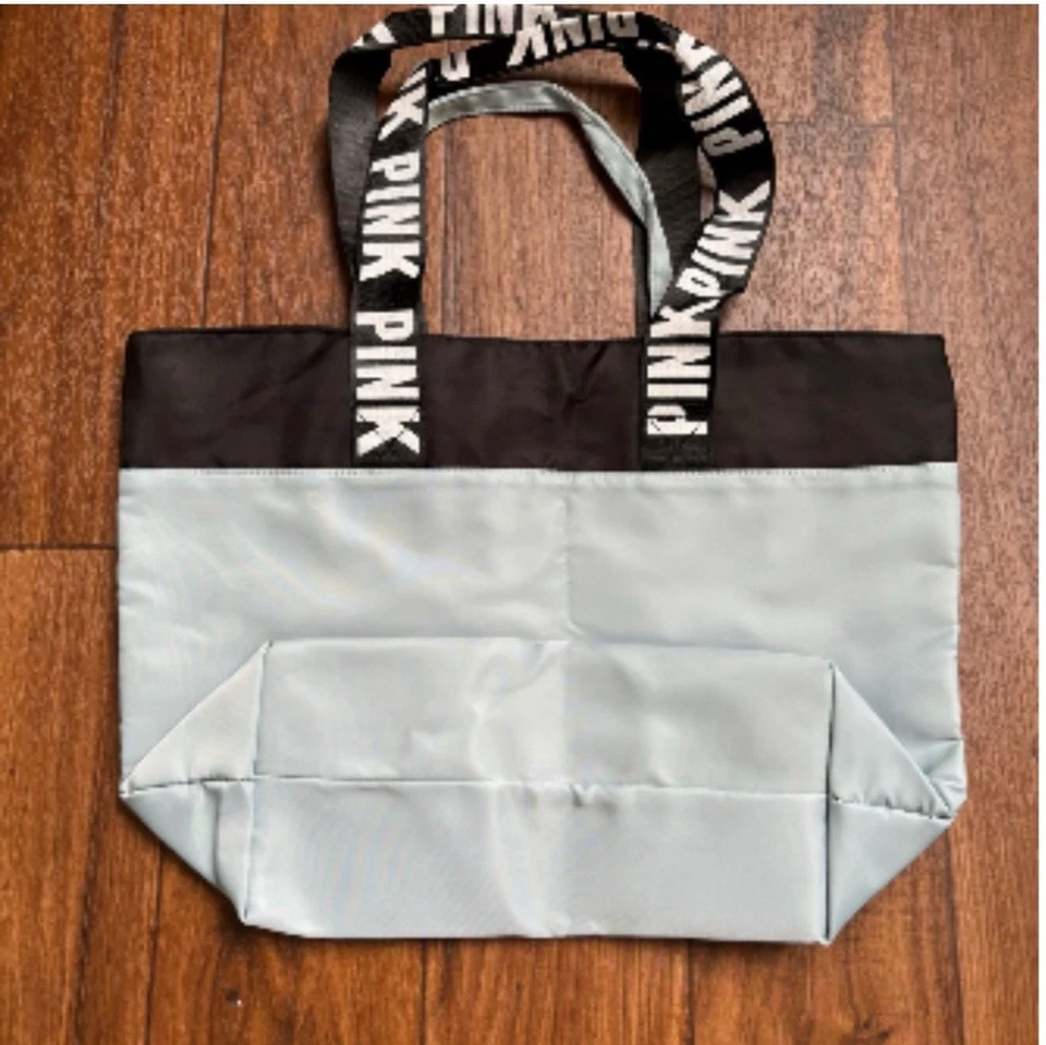 Pink * Travel Size Tote / Hand Bag * NWOT * Travel / Beach Gym * PINK - Image 3 of 4