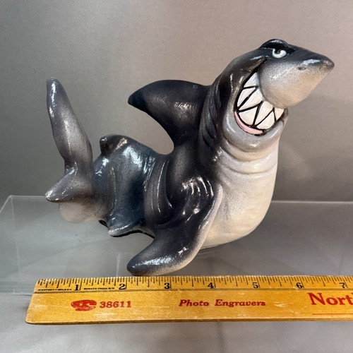 Vintage John Raya Beasties Of The Kingdom Grinning Shark 1994 Figurine Signed - Picture 13 of 15