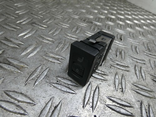 VW Passat 3BG 3B0963564C Sitzheizung Schalter Rechts  BJ.2004