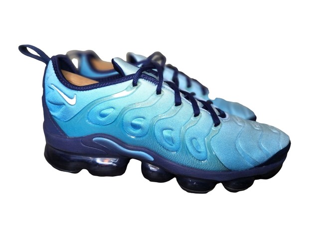 nike vapormax plus current blue