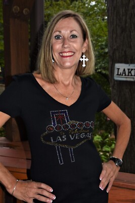 Las Vegas  rhinestone bling short sleeve shirt sz Small
