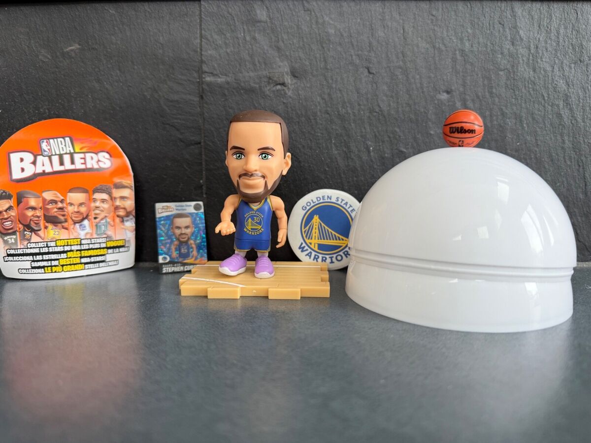 Stephen Curry ZURU NBA Ballers 5 Surprise 3” Figure Golden Stephen Curry ZURU NBA Ballers 5 Surprise 3” Figure Golden