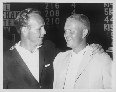 YOUNG GOLFING LEGENDS ARNOLD PALMER AND JACK NICKLAUS  8X10  PHOTO