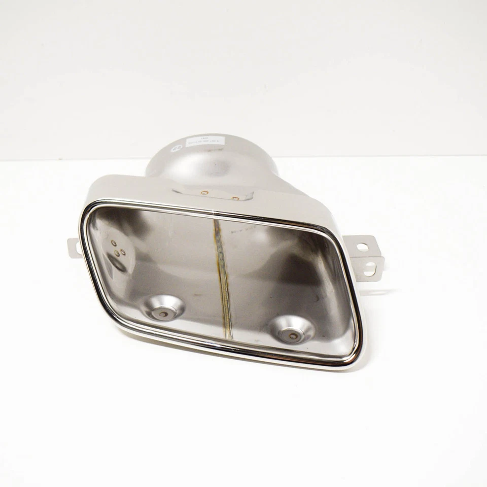 NEW MERCEDES-BENZ GLK-CLASS X204 RIGHT EXHAUST COVER A2074902027 ORIGINAL - Image 2 of 4