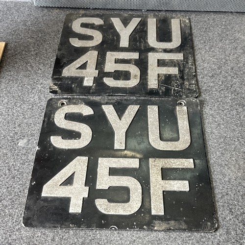 Matching Pair Vintage Great Britain License Plates United Kingdom SYU 45F - Bild 14 von 18