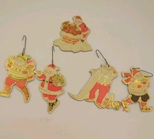 VTG 1986 Merrimack Santa Ornaments Set /5 Gold Foil Cardboard Christmas Decor