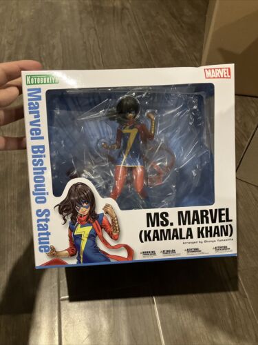 Marvel Comics Bishoujo Statue Ms. Marvel Kamala Khan 1:7 Scale Kotobukiya