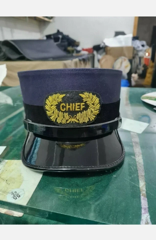 Réplica de JEFE DE POLICÍA de la década de 1880 con INSIGNIA DE LINGOTES en la parte delantera todos los tamaños disponibles Foto 2 de 4