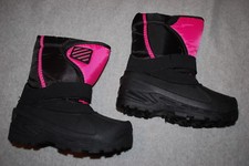 Girls BLACK PINK WINTER SNOW BOOTS Sherpa Lined RUBBER SOLE TOE Rated -5 SIZE 4