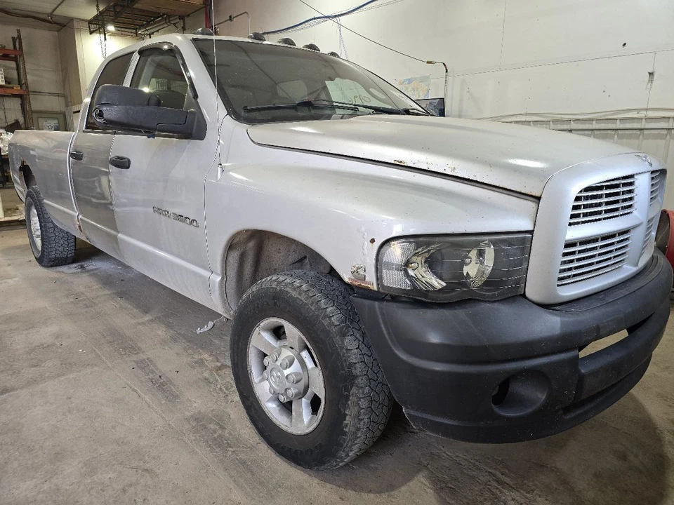 Front Bumper Sport Package Fits 03-05 DODGE 2500 PICKUP 641698 — 第 4/4 张图片