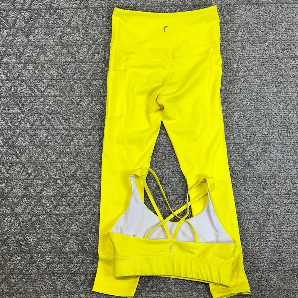 Женский активный желтый спортивный бюстгальтер ZYIA M и набор из 4 леггинсов размер средний - Изображение 2 из 4