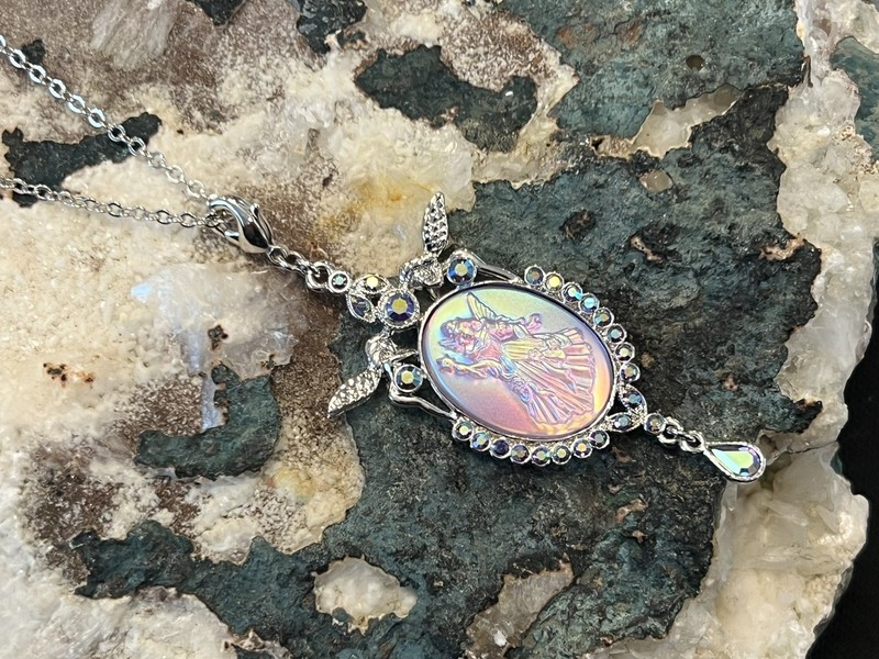 Kirks Folly Fairy Godmother Aurora Borealis Silvertone Necklace