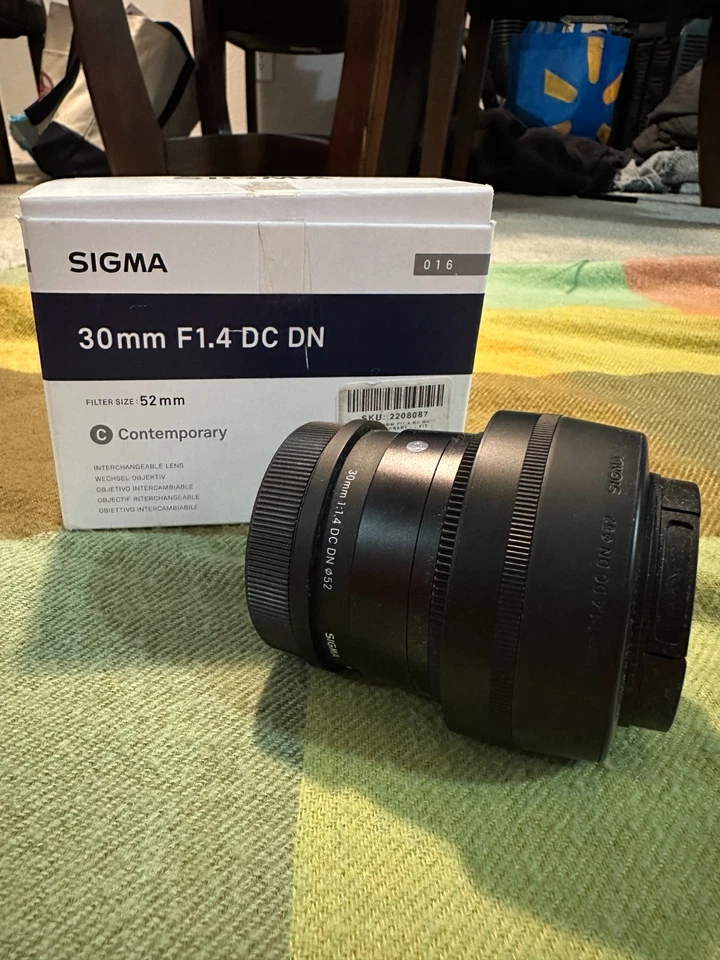Sigma 302963 30mm F/1.4 DN Contemporary Lens - Image 3 of 4