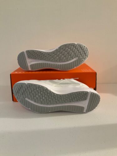 Tenis para correr Nike Downshifter 12 triple blancos plateados DD9293-100 tallas para hombre - Imagen 3 de 5