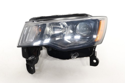 2016 - 2021 JEEP GRAND CHEROKEE FRONT LEFT HEADLIGHT HALOGEN LAMP OEM 68266647AD