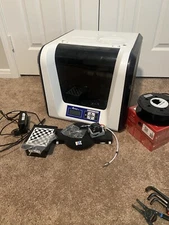 XYZ PRINTING DA VINCI Jr. 1.0.3 w 3D PRINTER W/ FILAMENT AND SPARE EXTRUDER