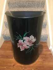Vtg  Floral Black Metal Laundry Clothes Hamper With Lid