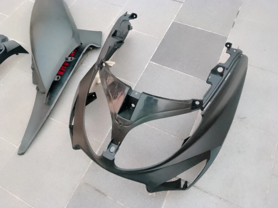 CARENE YAMAHA TMAX T-MAX 500 2001-2002-2003-2004-2005-2006-2007 - Immagine 2 di 4