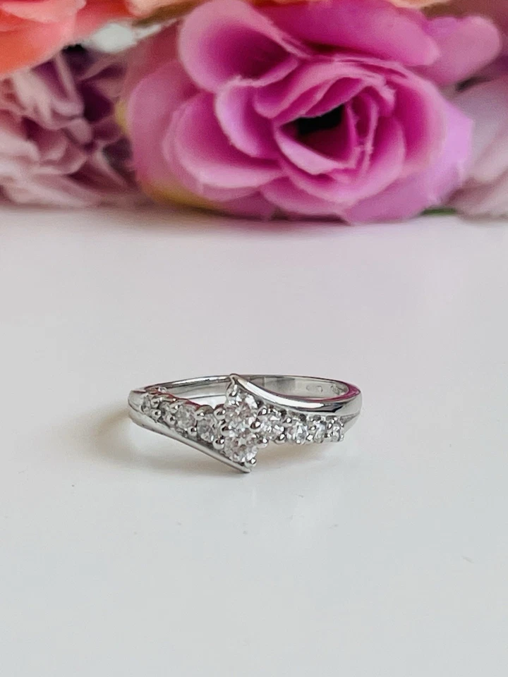 Anello In Argento Princess Con Cristalli Misura 20 - Immagine 2 di 4