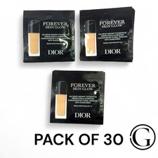 PACK OF 30 CHRISITAN DIOR FOREVER SKIN GLOW 24 H WEAR FOUNDATION 3.5N SAMPLE SIZ