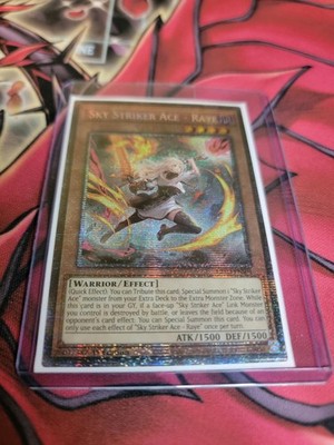 Yugioh L26D-ENS01 Sky Striker Ace - Raye (New Art) Starlight 1st