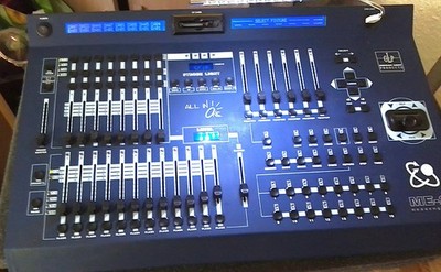 ++DMX Controller GLP Messenger 2 ME - 2 + Frei Programmierbar + Technisch Top++