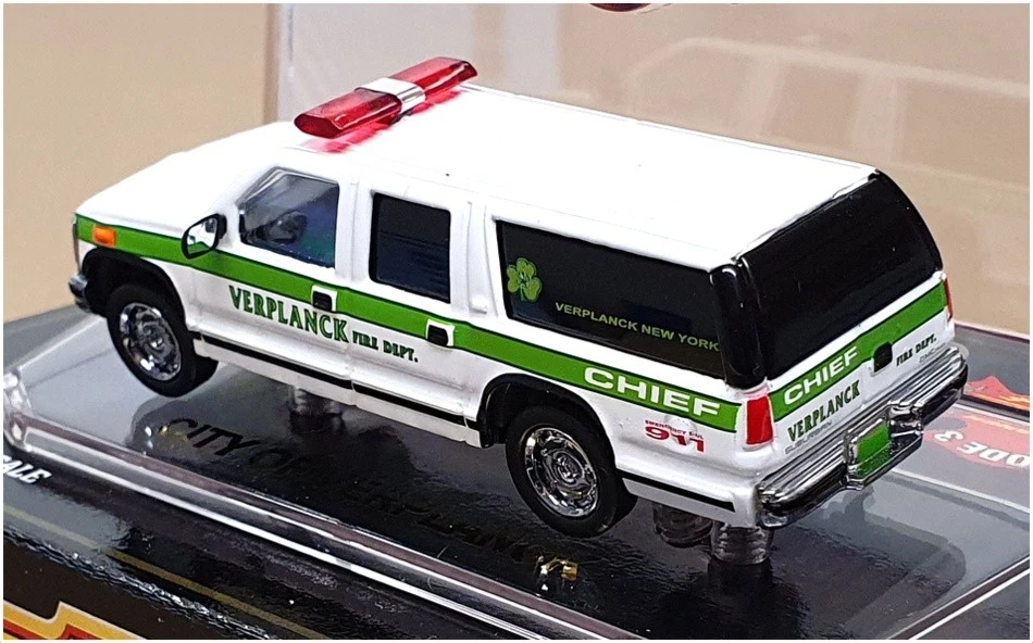 Code 3 1/64 Scale 12409 - Verplanck NY Police Chief GMC Suburban - White - Image 3 of 4