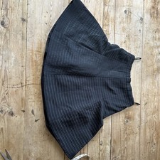 Vintage Valentino Boutique Black Swing Structured Skirt Italy Size US 8 UK 10