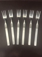 Set Of 6 Vntg Oxford Hall Japan Stainless Steel Crosshatch Cocktail Forks OXH58